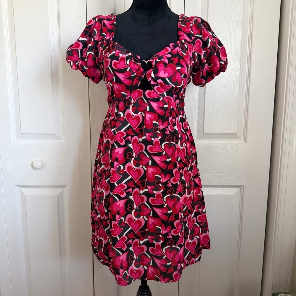 Madden NYC Dress Womens M Heart Sweetheart Puff Sleeve Short Valentine Coquette